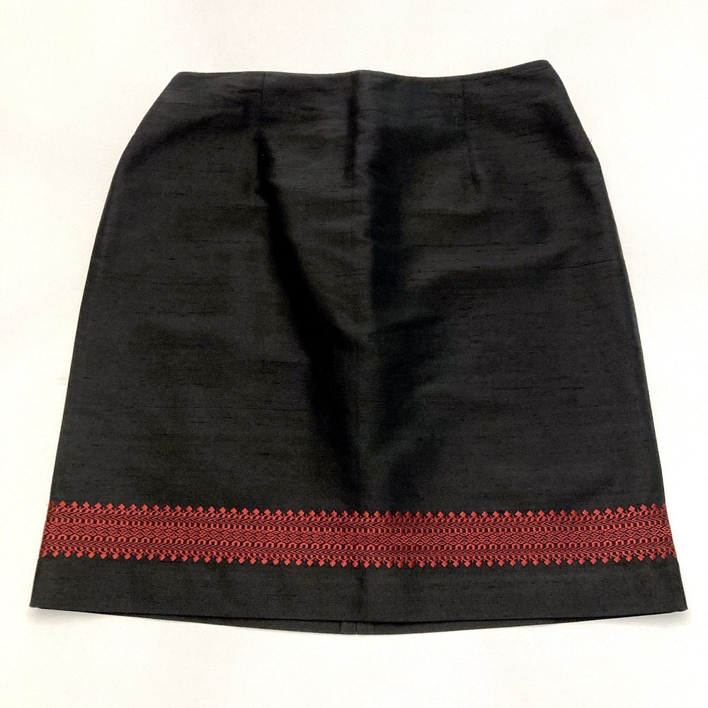 Ann Taylor Black Silk Pencil Skirt Embroidered Womens 8 Short Lined Careerwear
